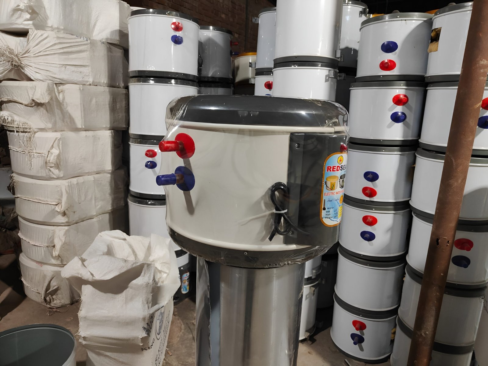 RED SEA S-20-50F Electronic Water Heater Geyser (50 Liter) RED SEA S-20-50F Electronic Water Heater Geyser Special (50 Liter) - Image 1