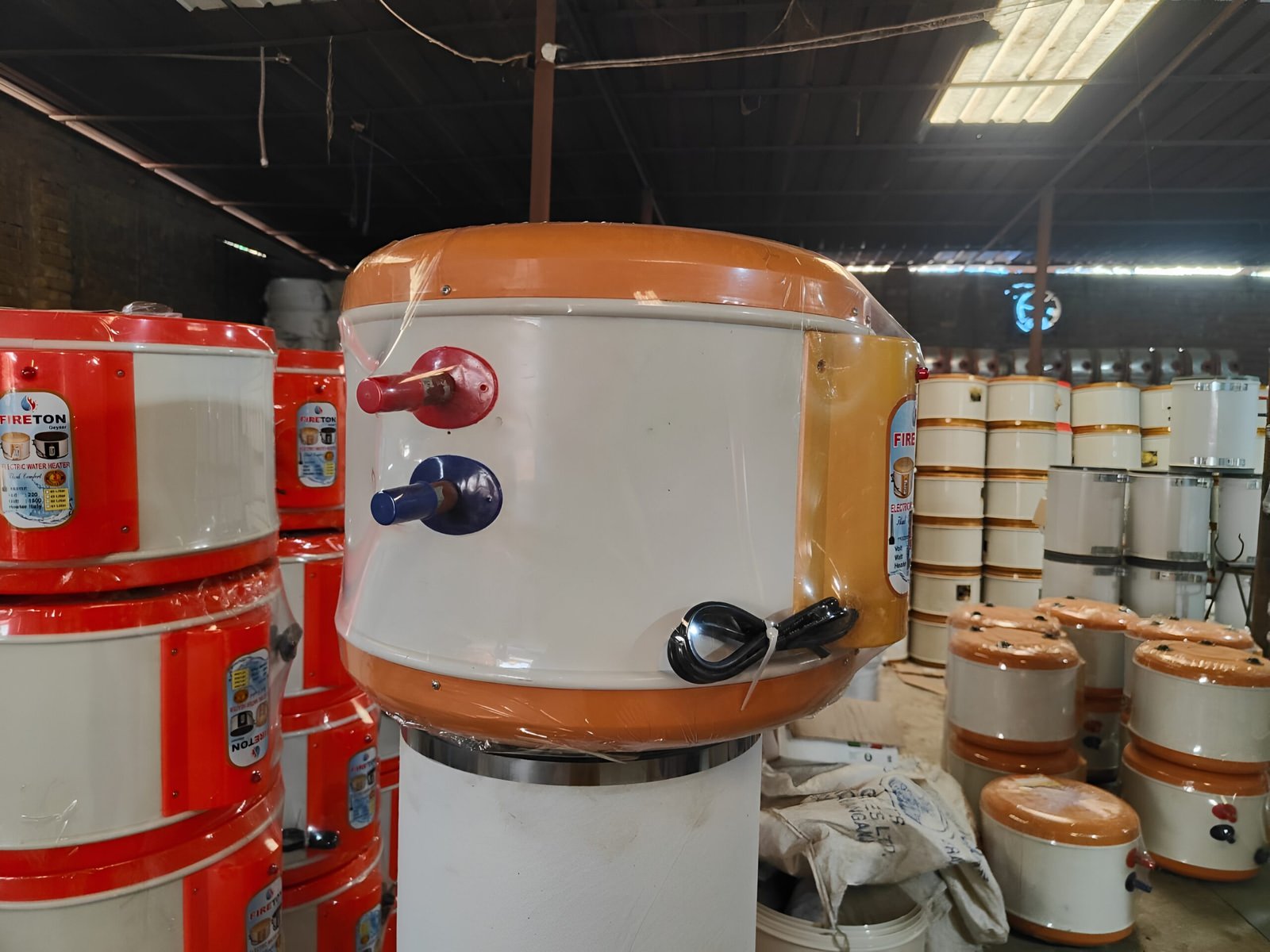 RED SEA S-20-50F Electronic Water Heater Geyser Special (50 Liter) 03 RED SEA P.V.C.50L Electronic Water Heater Geyser Special (50 Liter) - Image 1